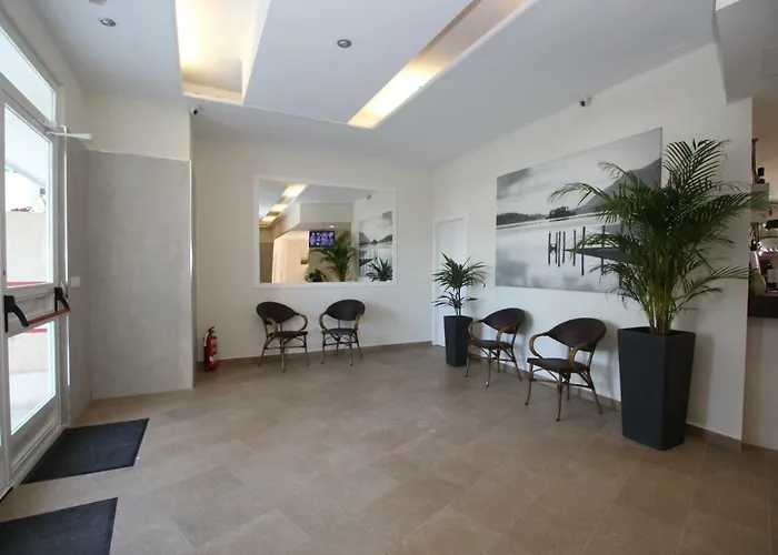 Apartamentos Playamar